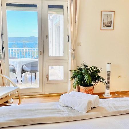 Beach Apartment w Sea Views, 3x Big Rooms w En-Suites Šibenik Exterior foto